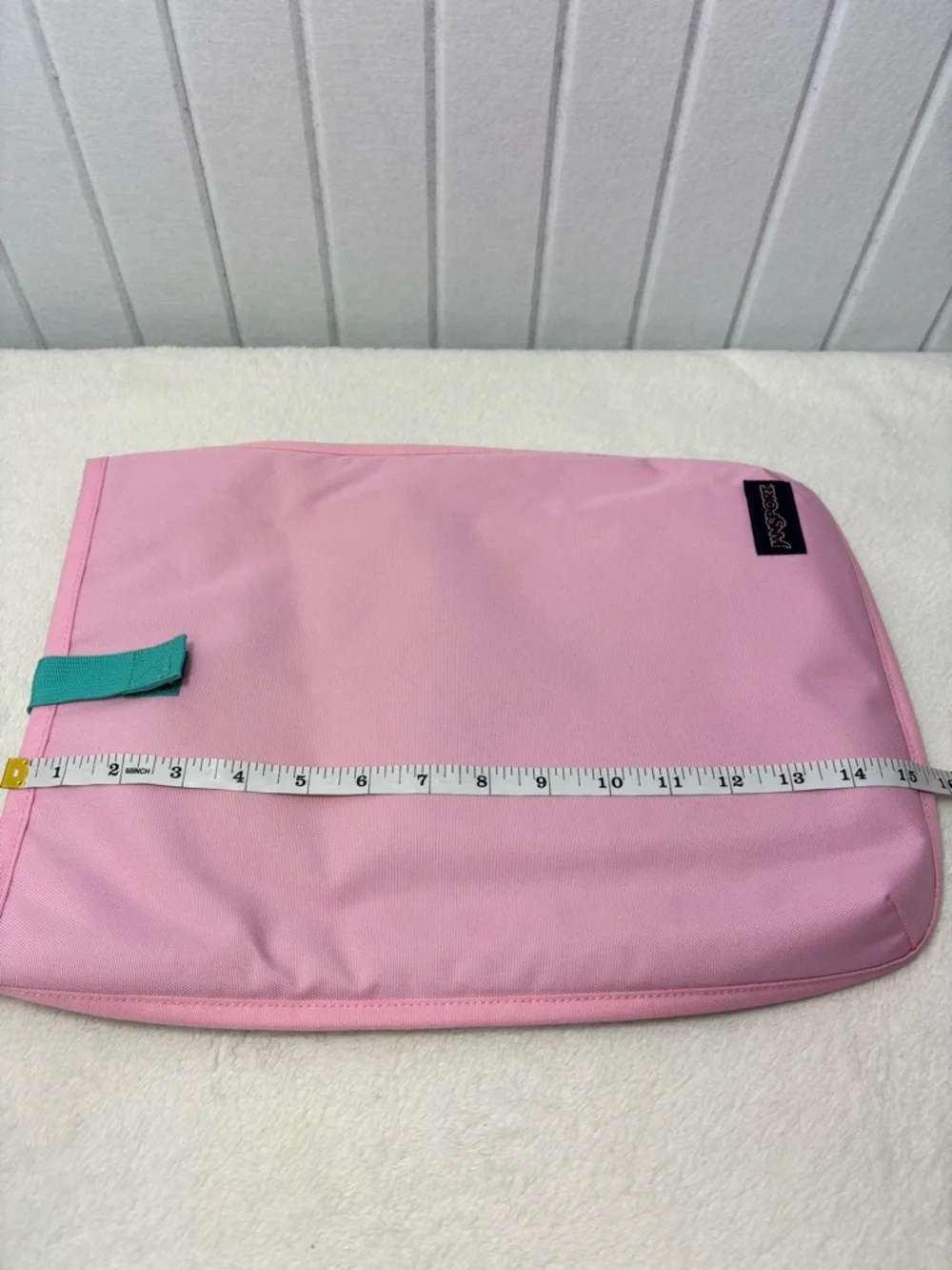 Jansport Pink Sleeve with Navy Logo‎ Patch